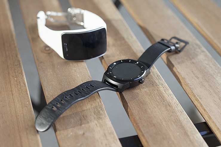 LG-G-Watch-R-smartwatch-pametan-sat-Android-Wear-recenzija-test-8.jpg